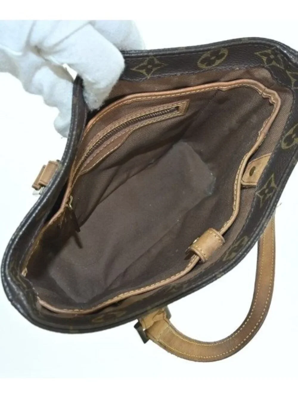 Louis Vuitton Handbag Brown